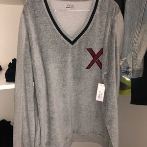 2(X)IST V Neck Sweater